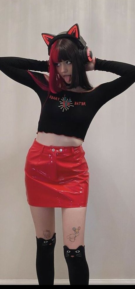 Alaston vuotanut OnlyFans-kuva Cherry Bella
