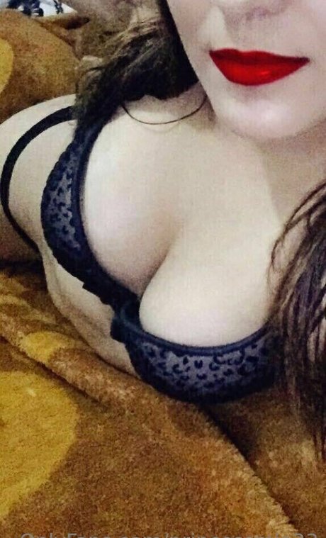 Naken lekkede OnlyFans-bilde av Princessmia23