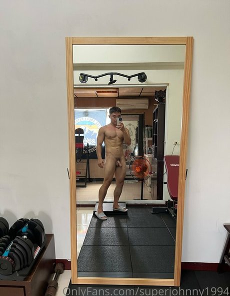 Nahá fotka uniklých OnlyFans od Superjohnny1994