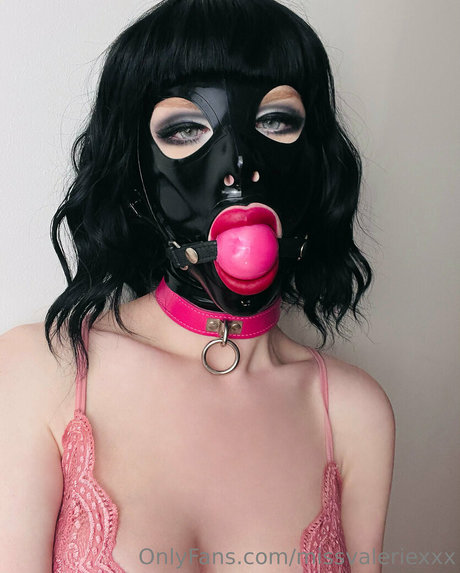 Missvaleriexxx