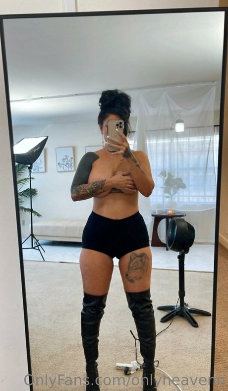 Foto desnuda filtrada de OnlyFans de Onlyheavenn