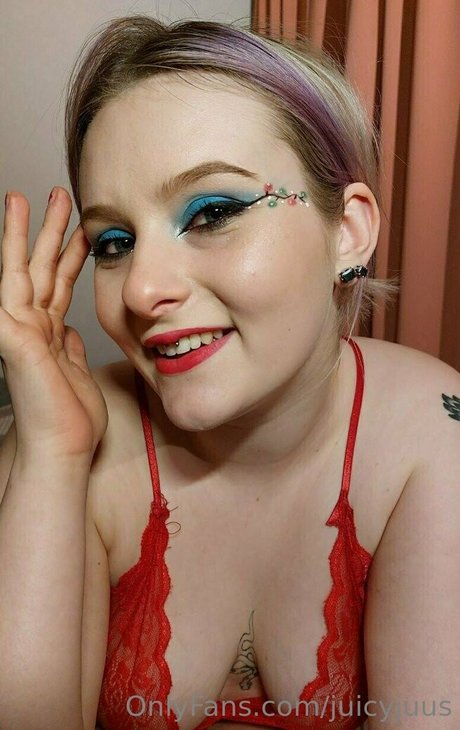 Foto nua vazada do OnlyFans de Juicyjuus