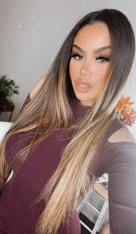 Sheismichaela