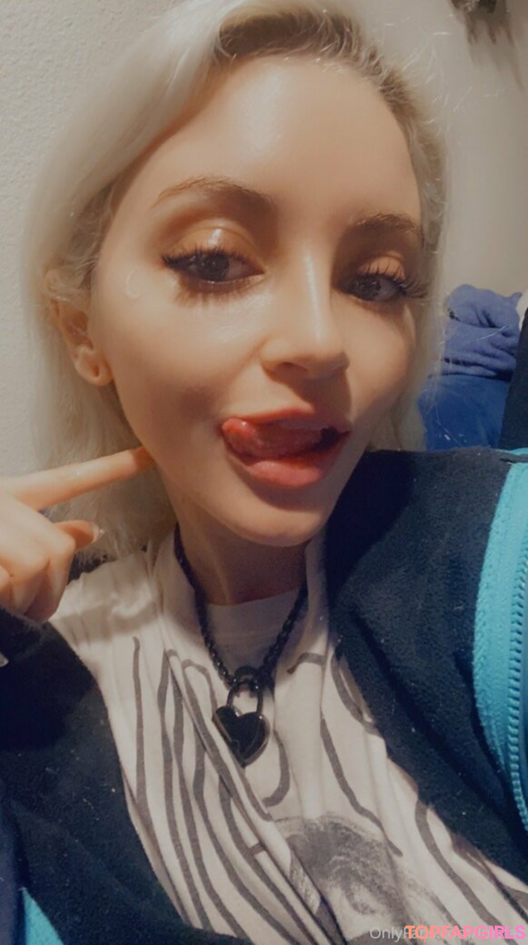 Nahá fotka uniklých OnlyFans od Lola Fae #1200