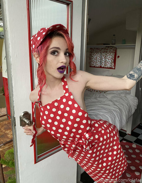 Lola Fae