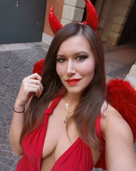 Nahá fotka uniklých OnlyFans od Anna Spase