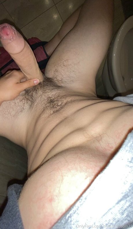 Nacktes geleaktes OnlyFans-Foto von Massivetool123