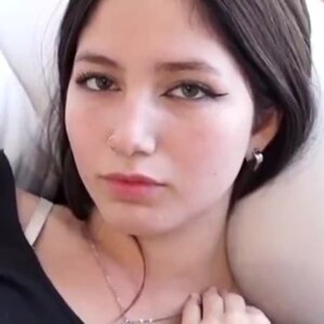 Youthlust OnlyFansリークヌード写真