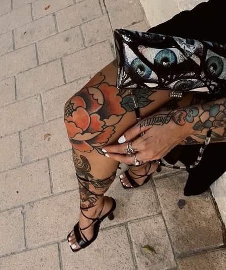 Nahá fotka uniklých OnlyFans od Janadeoliveira