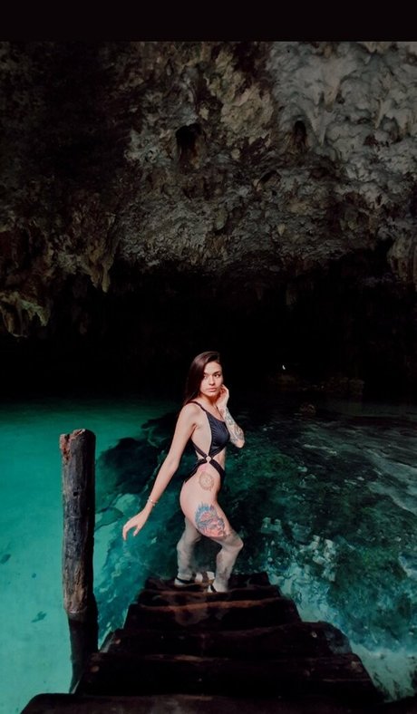 Nahá fotka uniklých OnlyFans od Janadeoliveira