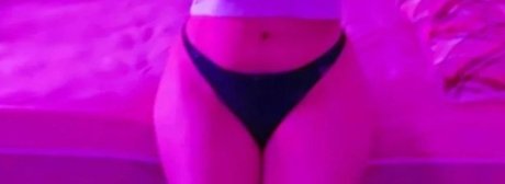 Naken läckt OnlyFans-bild av Saoriih San