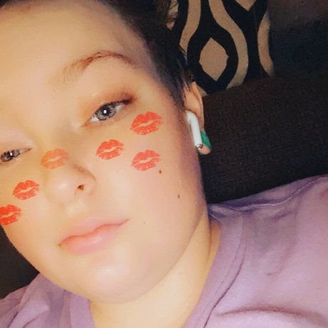 Naken läckt OnlyFans-bild av Hope