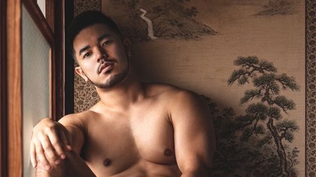 Naken läckt OnlyFans-bild av Satoshi
