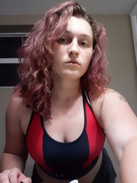Naken lekkede OnlyFans-bilde av Liveandletdie135