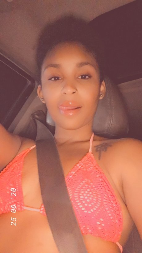 Naken lekkede OnlyFans-bilde av Jess