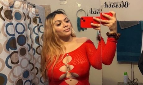 Naken läckt OnlyFans-bild av Lexi