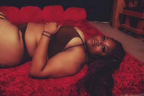 Naken lekkede OnlyFans-bilde av Teila