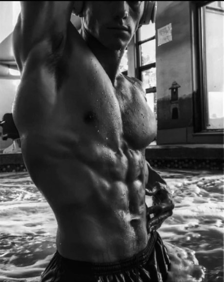 Обнаженная фотография утечки OnlyFans от Itallionstallion 