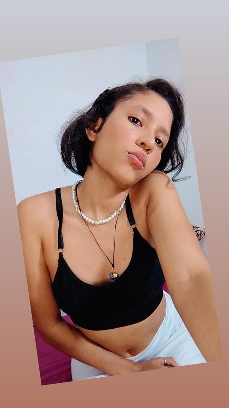 Naken lekkede OnlyFans-bilde av Helen And Thomas Sttooth