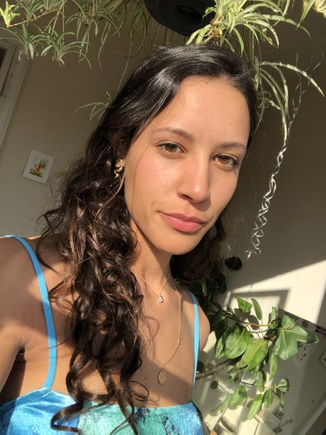 Alaston vuotanut OnlyFans-kuva Luciaescalante