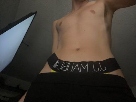 Nagie wyciekłe zdjęcie OnlyFans od 