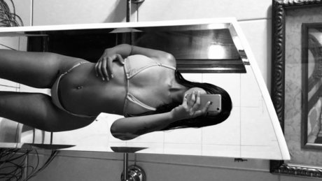 Foto nua vazada do OnlyFans de Ftima