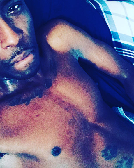 Naken lekkede OnlyFans-bilde av Diamondken Cruz