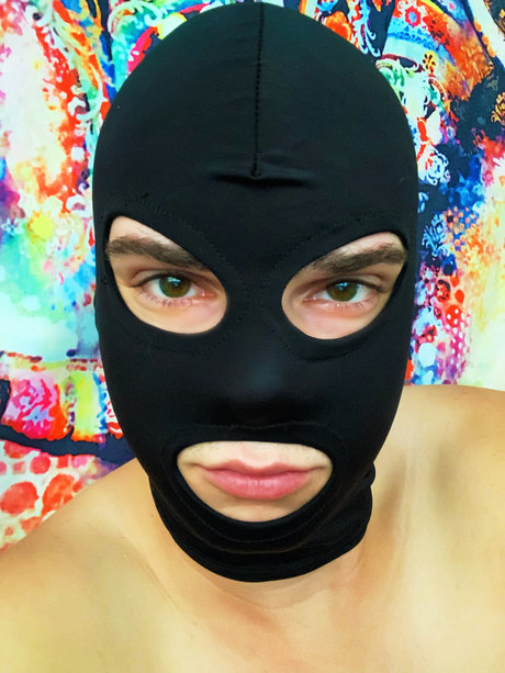 Обнаженная фотография утечки OnlyFans от Dom Perignon