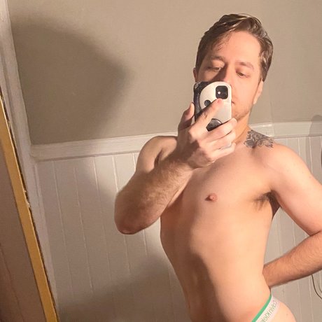 Naken lekkede OnlyFans-bilde av Scorpio Bro