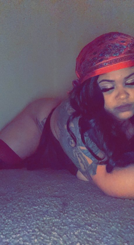 Naken lekkede OnlyFans-bilde av Deeeampampkeee