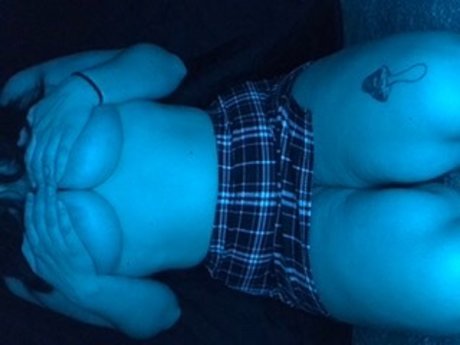 Naken lekkede OnlyFans-bilde av Thorn