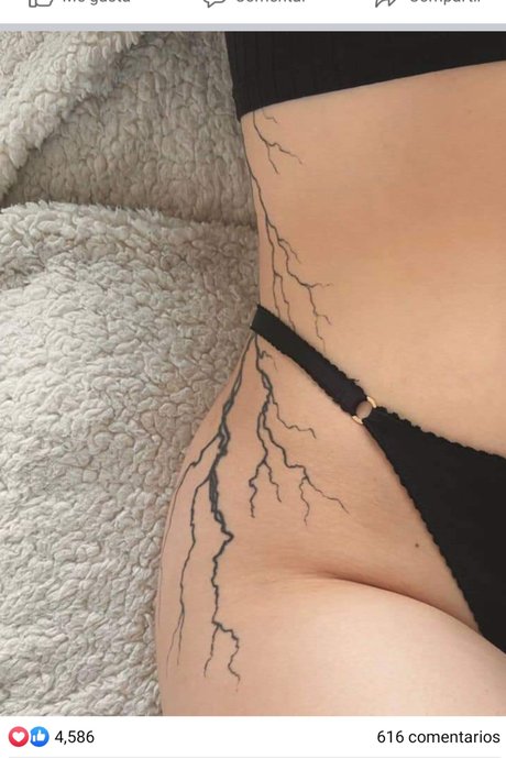 Naken läckt OnlyFans-bild av Ever Ly