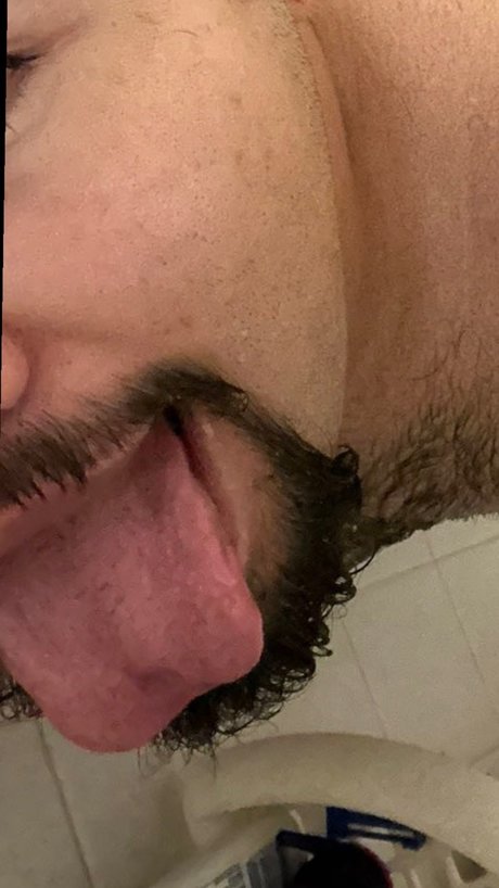 Nøgent lækket OnlyFans-billede af Siah