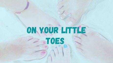 Naken lekkede OnlyFans-bilde av On Your Little Toes