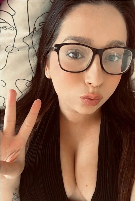 Naken läckt OnlyFans-bild av Kirsty Wells