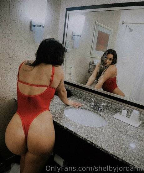 Photo nue de fuite OnlyFans de Shelbyjordann