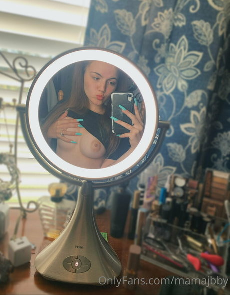 Ryliefoxx