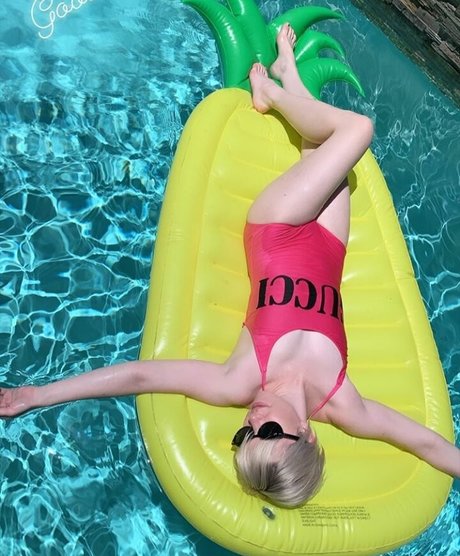 Carly Rae Jepsen