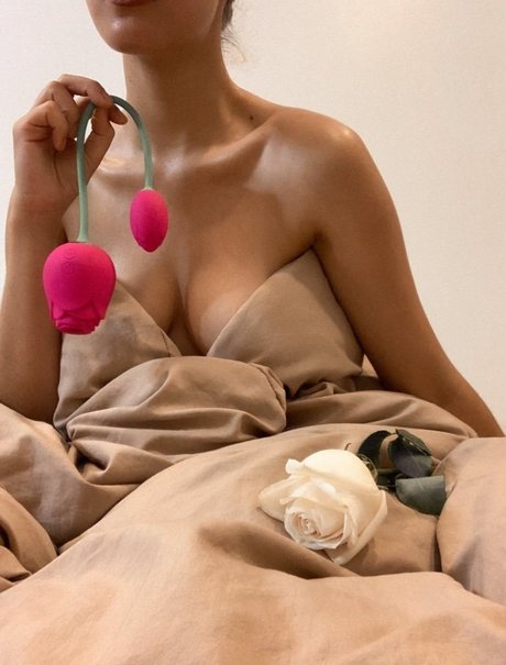 Nuditax