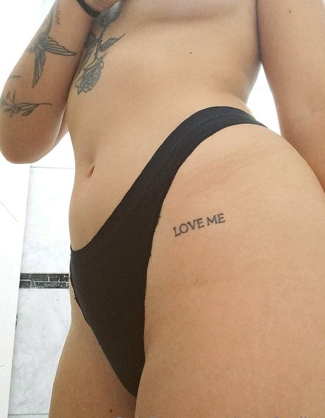 Foto nua vazada do OnlyFans de Rosecamxxx