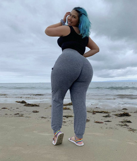 Nahá fotka uniklých OnlyFans od Kristh Albeno