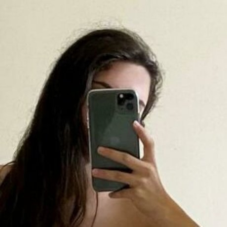 Naken lekkede OnlyFans-bilde av Scarleth Team