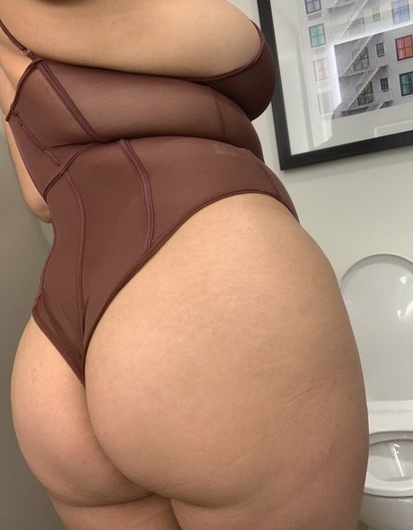 Naken lekkede OnlyFans-bilde av Squirtyy