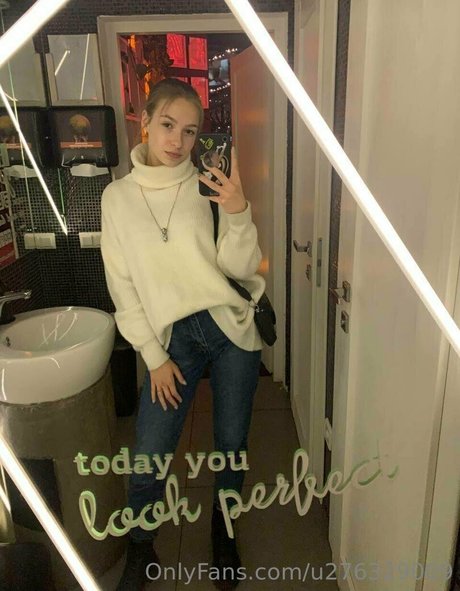 Naken lekkede OnlyFans-bilde av Margosha18