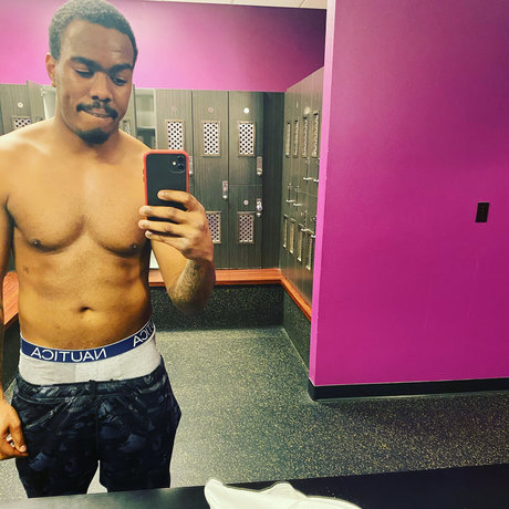 Naken lekkede OnlyFans-bilde av Big Santana