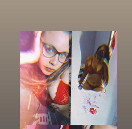 Nahá fotka uniklých OnlyFans od La Rubia