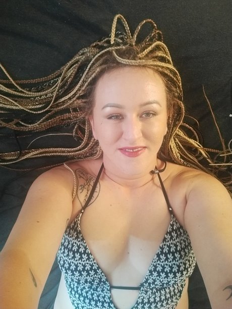 Naken lekkede OnlyFans-bilde av Lasanra Todd