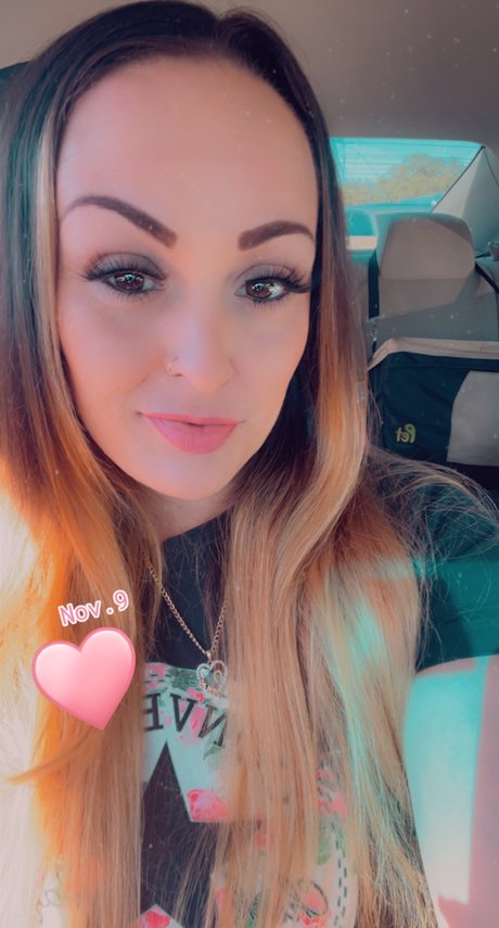 Naken läckt OnlyFans-bild av Ms Kay