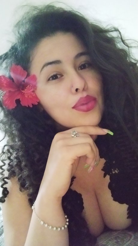 Naken läckt OnlyFans-bild av Swet