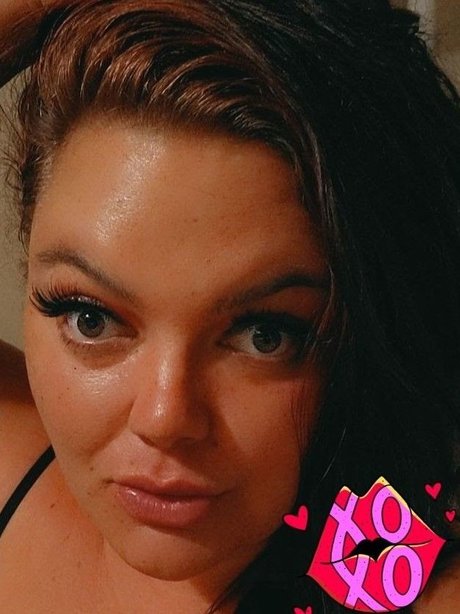 Nahá fotka uniklých OnlyFans od Miss Sexy Chef